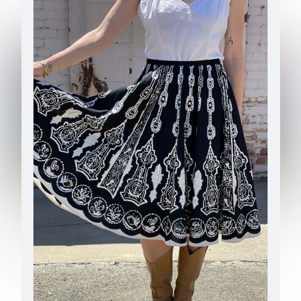 Vintage Circle Skirt Cotton Fiesta Spurs Sequins Cactus 8 (S-M)